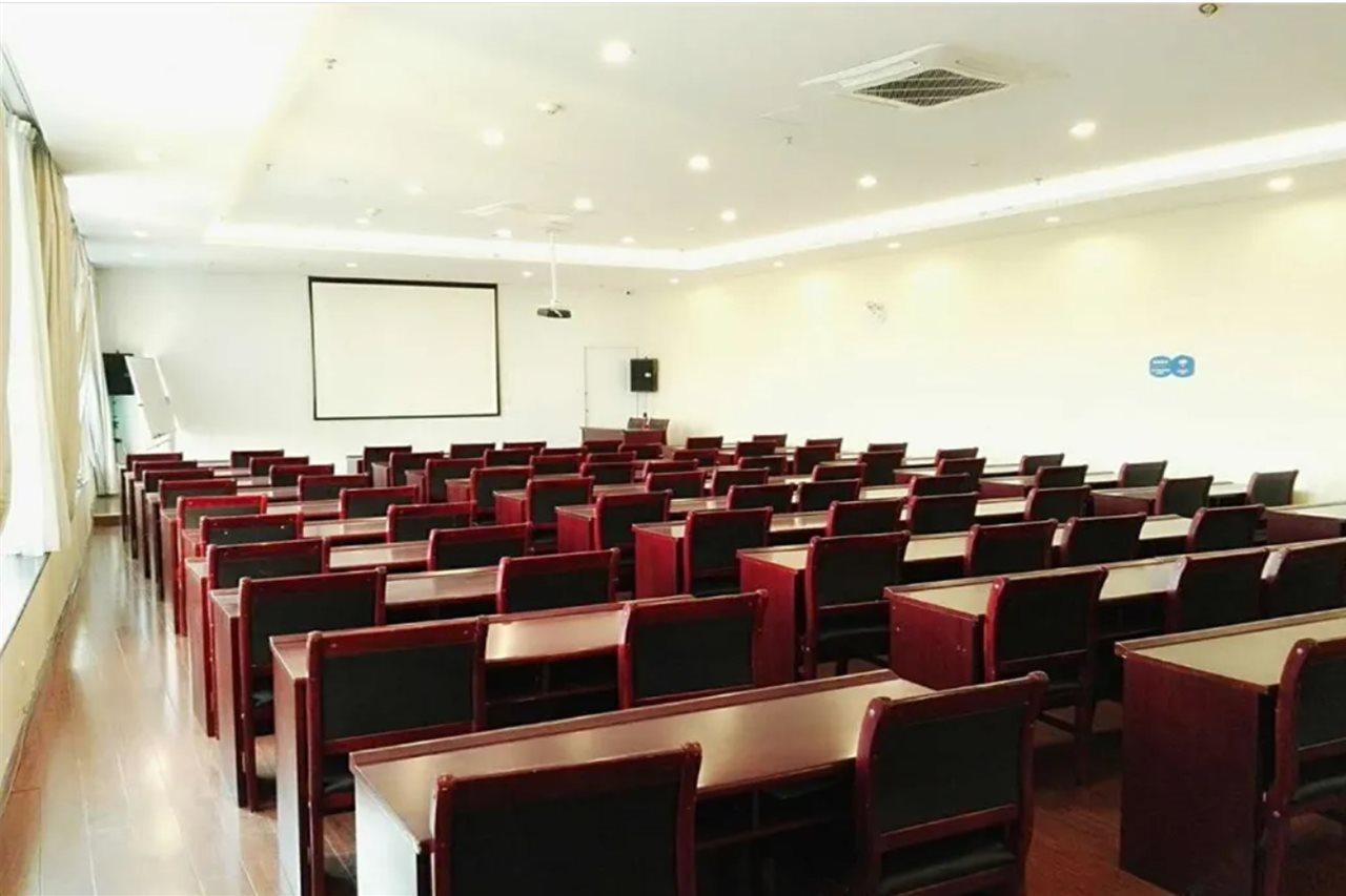 Hanting Express Kunming Stadium Branch Exterior foto